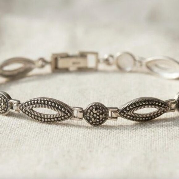 Vintage CW Sterling Silver Marcasite Link Bracelet Art Deco Revival - Picture 1 of 10